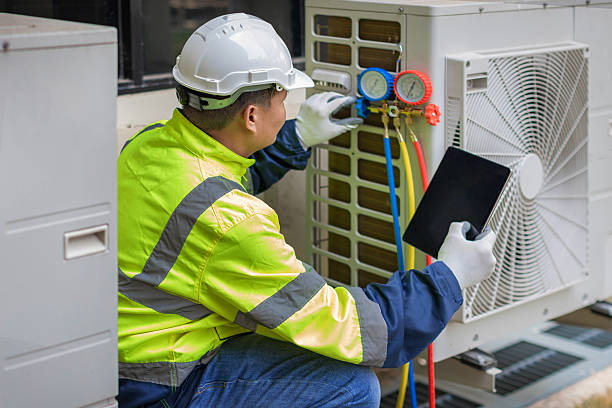 Professional Ac Installation technician working in Columbiaville, MI